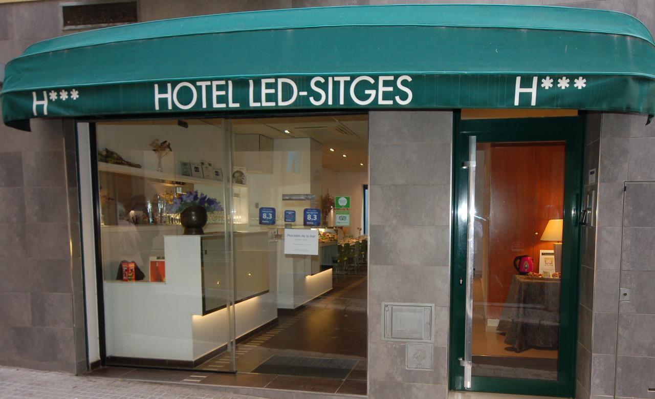 Hotel Led シッチェス エクステリア 写真